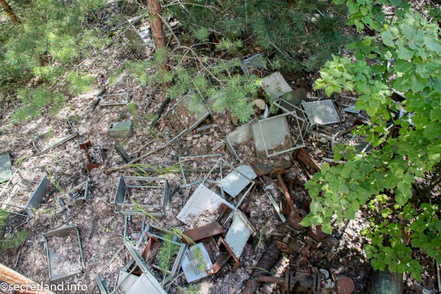 The remains of the equipment of the Duga complex