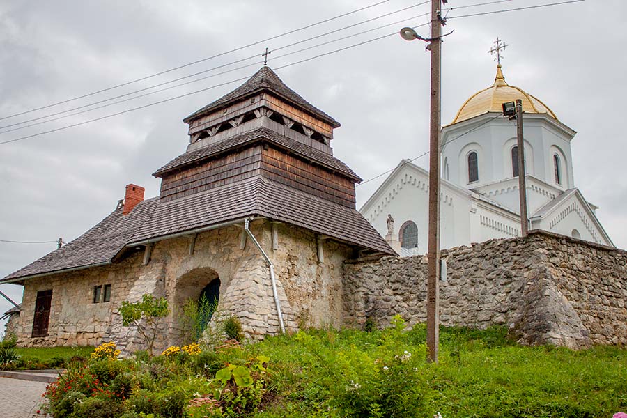 Щирецька церква Різдва Богородиці