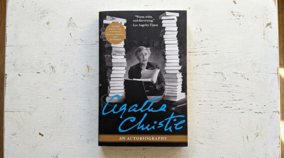 «Автобіографія» Агати Крісті — відгук про книгу