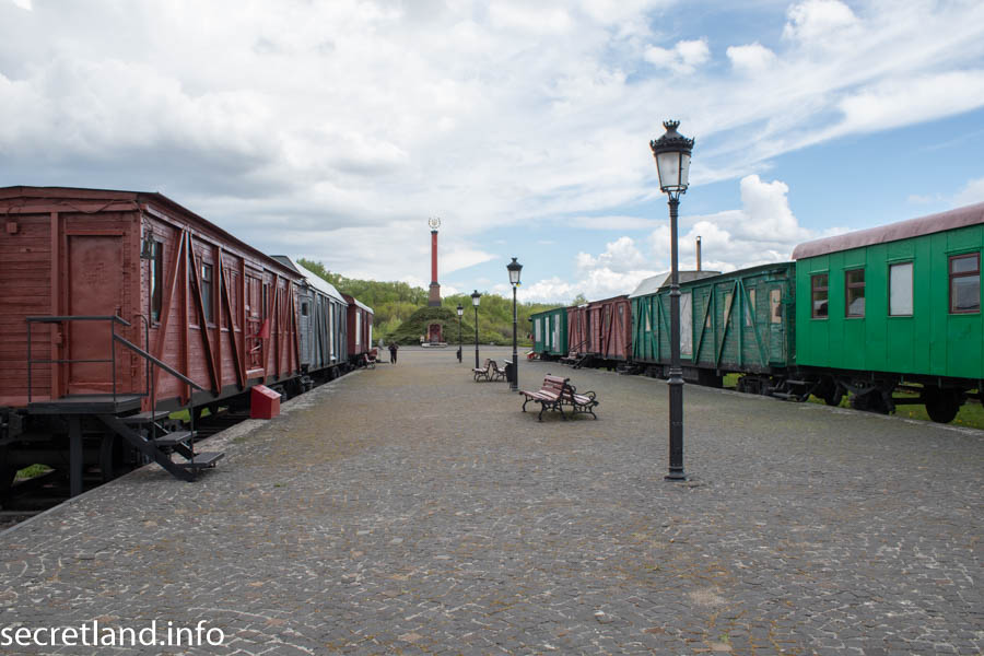 Мемориальный комплекс «Памяти героев Крут» в селе Памятное