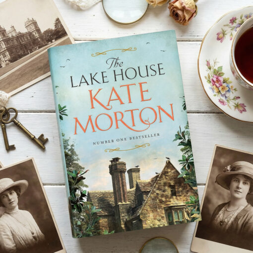 «Дім біля озера» Кейт Мортон