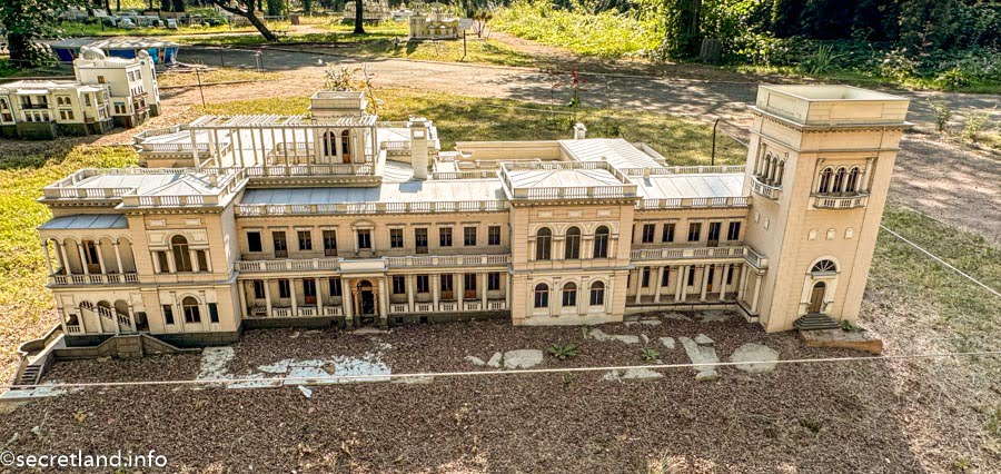 Ливадийский дворец