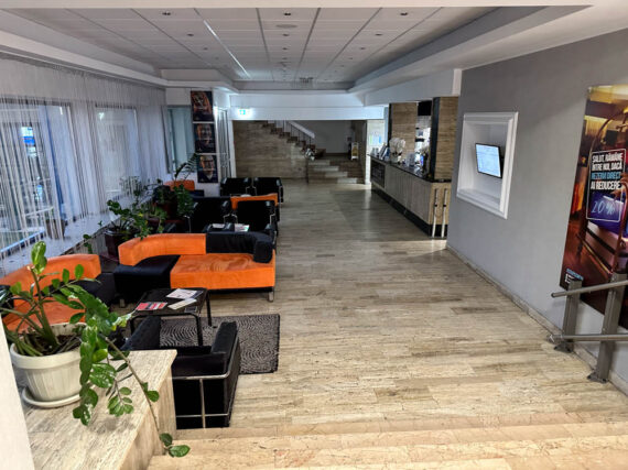 Готель Continental